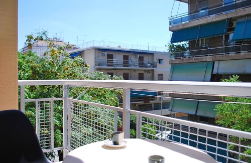 Ano Patisia Apartment | King Central Apartment Athens