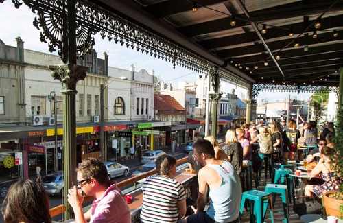 Newtown Apartment | King Location - Life At Your Door