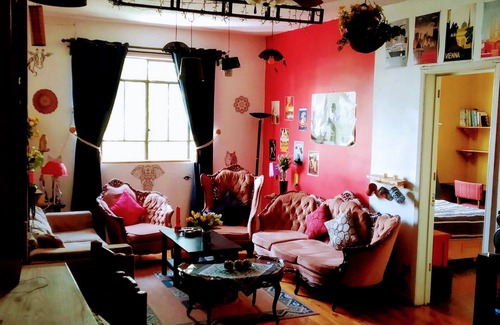 Escandon Apartment | King-size-room in Cozy Shared Apt., 2 Blocks From Condesa
