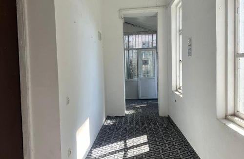 Kutaisi Hotel | King13