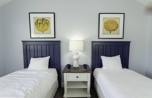 Lackey Resort | King’s Creek, Up to 3 bdrm, Indiv homes, Gated. Close to attractions, food, &64.