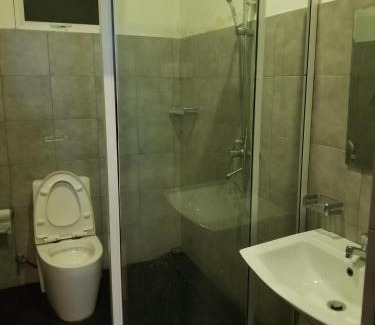 Seeduwa - Katunayake Hotel | KINGS GATE Airport TRANSIT HOTEL