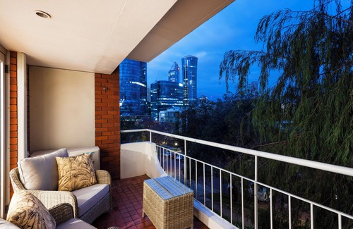 West Perth Apartment | Kings Park Luxury Apartment - Executive Escapes