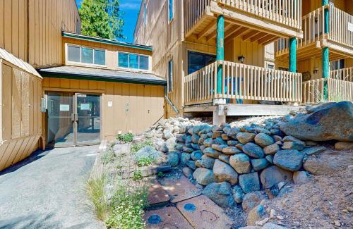 Kings Beach Apartment | Kings Run Retreat
