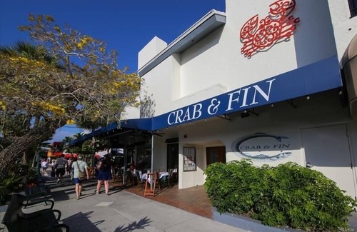 Saint Armands Key Condo | Kingston Arms - Sarasota