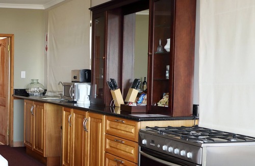 Umhlanga House | Kingston Place Guest House