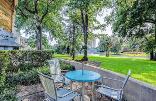 Arcadian Shores Villa | Kingston Plantation - 2 Private Patios & Lake View - Myrtle Beach-Gated Beach Fr