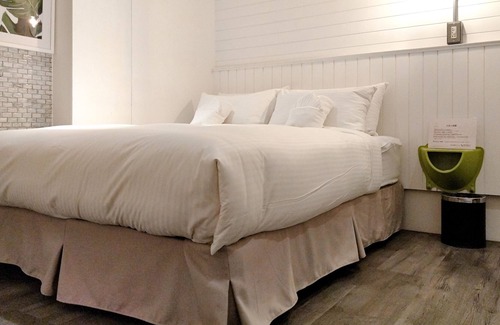 West Central District Hotel | KingWow