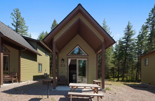 Columbia Falls Cabin | Kintla at 406 Glacier Cabins