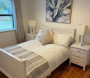 Kinvara Apartment | Kinvara harbour retreat