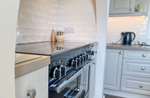Carlisle House | Kirk House Longtown - a cottage that sleeps 13 guests in 7 bedrooms