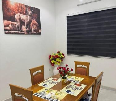 Abomey-Calavi Apartment | Kiti Résidence