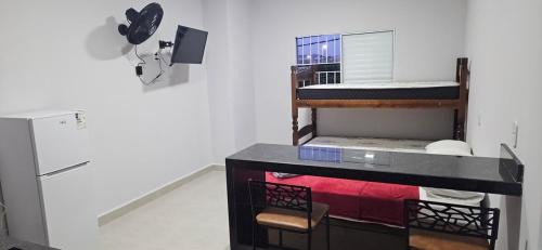 Indaiatuba House | kitnet 7 Paulista Douglas · Loft 7 Espaço Inteiro Vista para o PQ Ecológico