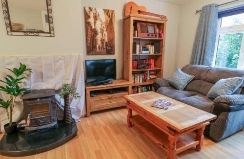 Carrick House | Kits Cottage