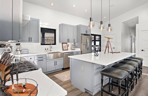 Ellensburg House | Kittitas Winter Haven w/Sauna&Hottub