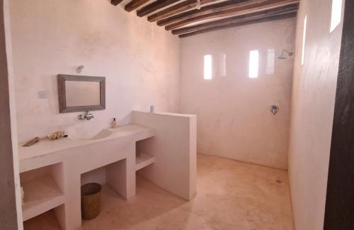 Lamu Bed & Breakfast | Kivundoni House