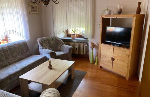 Niederemmel Apartment | Kleines Ferienhaus Nicole
