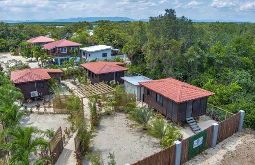 Placencia Villa | Kmar Villas