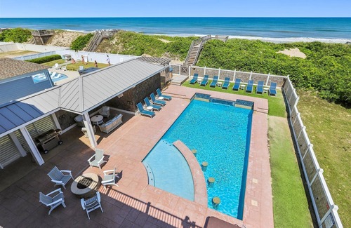 Pine Island House | Knot Home - 16BR OF in Corolla with Pool, Elevator, Theater, Game Room and More!