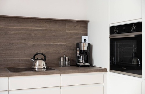 Altstadt Apartment | ★Ko-Living - Beatles Suite | In the center | Up to 4 pers. | Record player ★