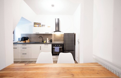 Altstadt Apartment | ★Ko-Living V at the new theater | middle of the old town | Wifi | Up to 4 ★