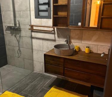 Cilaos Apartment | KOM LA KAZ