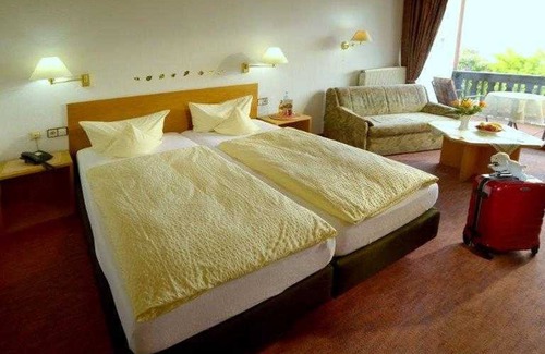 Waldeck Apartment | Komfort Doppelzimmer - Hotel & Ferienwohnungen Seeschlößchen
