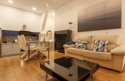 Algorta Apartment | Konporte Renovated Apartment With Wifi and Garage