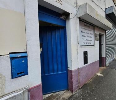 Bagnolet Hostel | Korean Style Minbak C'est la Vie PARIS