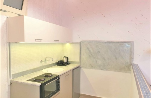Piskopiano Apartment | Korifi Suites Collection Apartment for Adults