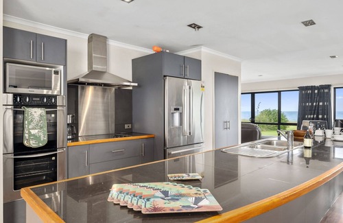 Waitetoko House | Korimako - Waitetoko Holiday Home