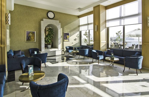 Kusadasi City Centre Hotel | Korumar Deluxe Hotel