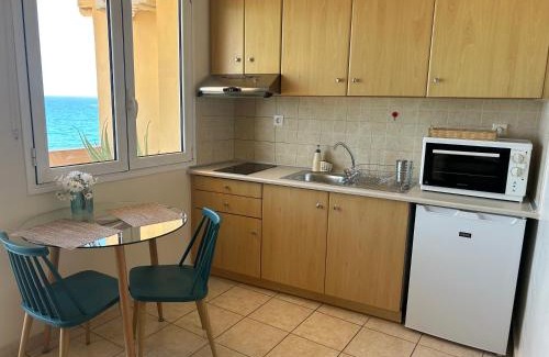 Rethymno Apartment | Koumpe Blue Sea View Apartment (2)