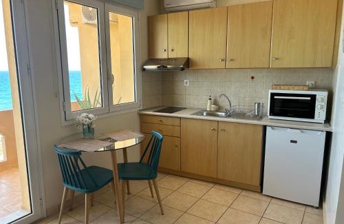 Rethymno Apartment | Koumpe Blue Sea View Apartment (2)