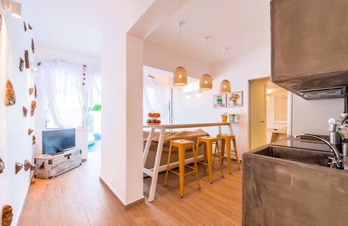 Faliraki House | Kouros Home Hotel