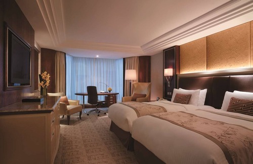 Tsim Sha Tsui Hotel | Kowloon Shangri-La, Hong Kong