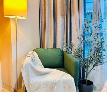 Bagumbayan Apartment | Kozy Mood Studio - 19N Renoir