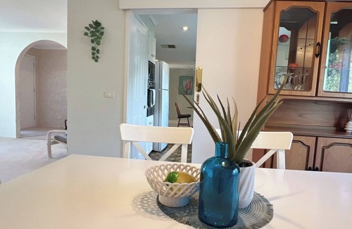 Glen Waverley House | KozyGuru | Glen Waverley | Quiet Home Near Park
