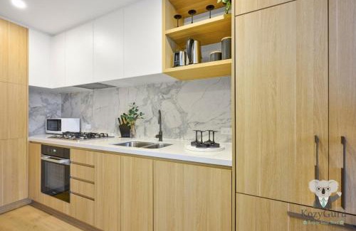 Moonee Ponds Apartment | KozyGuru | Moonee Ponds | Modern 1 Bed Apt Parking