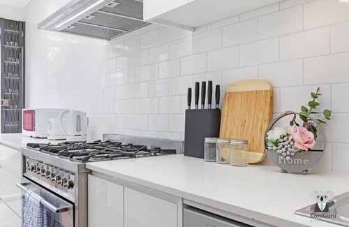 Redfern House | KozyGuru | Redfern | 2 Bed terrace | Free Parking