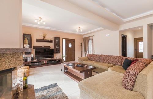 Anafonitria Apartment | Kristalia Villa in Anafonitria
