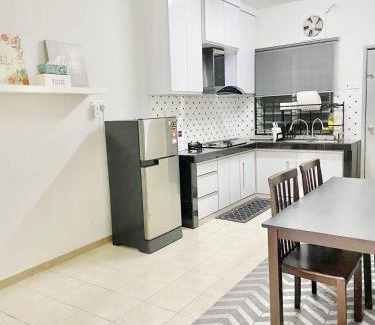 Kuantan House | Kuantan Guesthouse Homestay IS