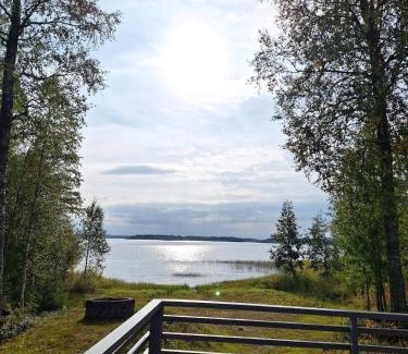 Ranua Ski Chalet | Kuikkaniemen Rantamökki