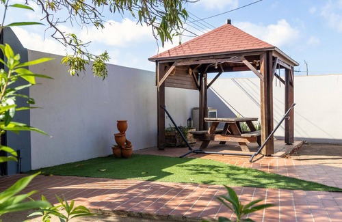 Pos Chiquito Apartment | Kukwisa Retreat - 2BR Apartment