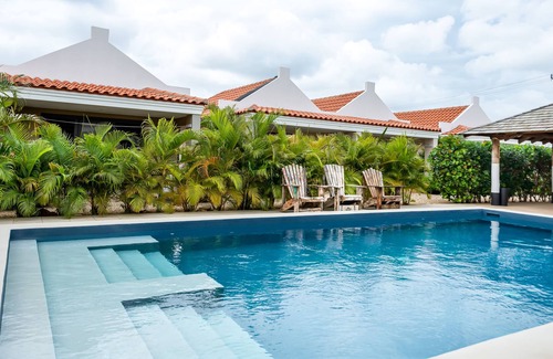 Playa Condo | Kura Kabana Resort