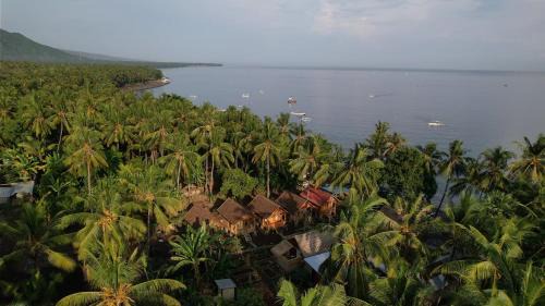 Tejakula House | Kura Kura Beach