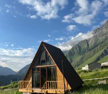 Stepantsminda Villa | Kuro Kazbegi ყურო ყაზბეგი
