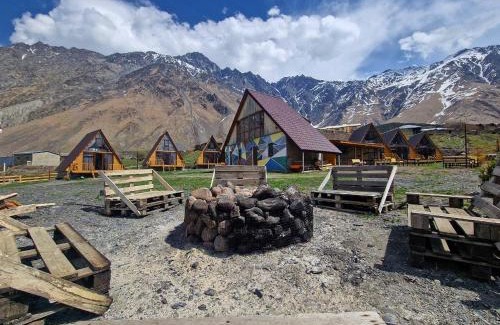 Stepantsminda Villa | Kuro Kazbegi ყურო ყაზბეგი
