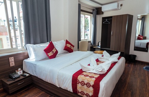 Sinamangal Hotel | Kusum Airport Hotel