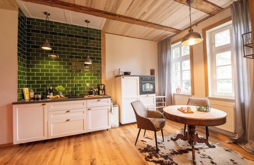 Furstenberg Apartment | Kutscherstube Gutshof Fürstenberg - Weser, forest and porcelain culture
